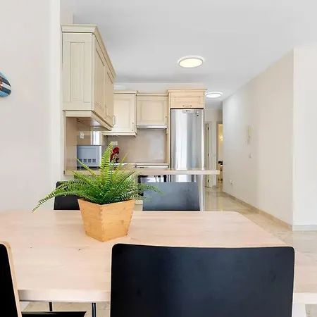 Hoekappartement Mar, 400m Apartment